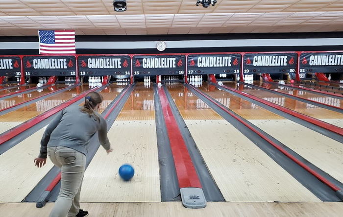Candlelite Bowling (Holiday Bowl) - From Website (newer photo)